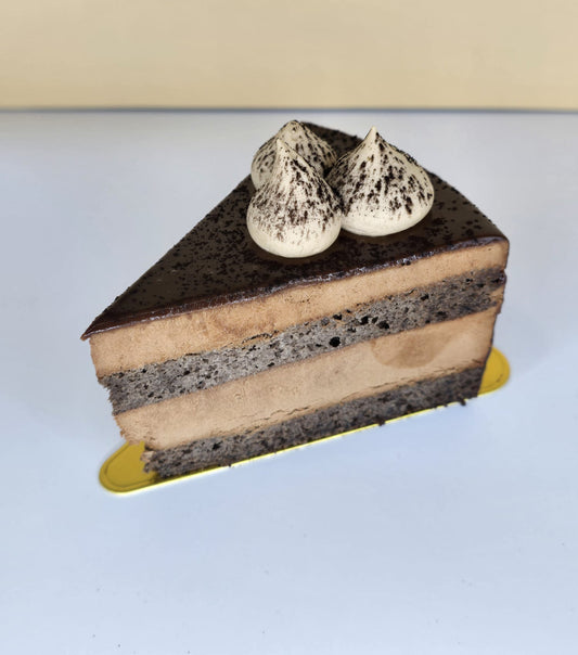 Fudge Chocolate Cake